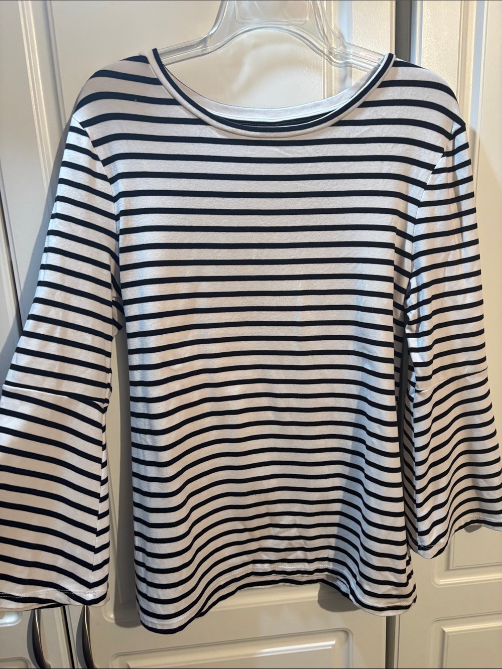 Old Navy Black and White Striped Long Sleeve Tee